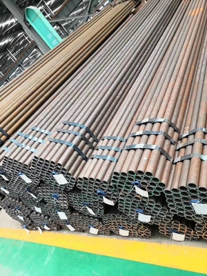ASTM A53 A106 Sch40 Rura kwadratowa ze stali węglowej API Czarna walcowana na zimno ocynkowana