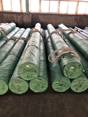 Czarna powierzchnia ASTM A105 MS Okrągły jasny pasek 6mm-600mm