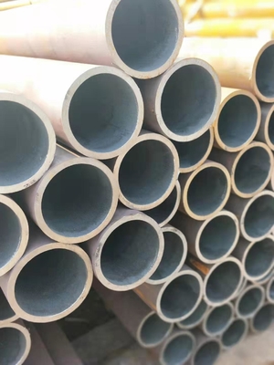 ASTM A53 A106 Sch40 Rura kwadratowa ze stali węglowej API Czarna walcowana na zimno ocynkowana